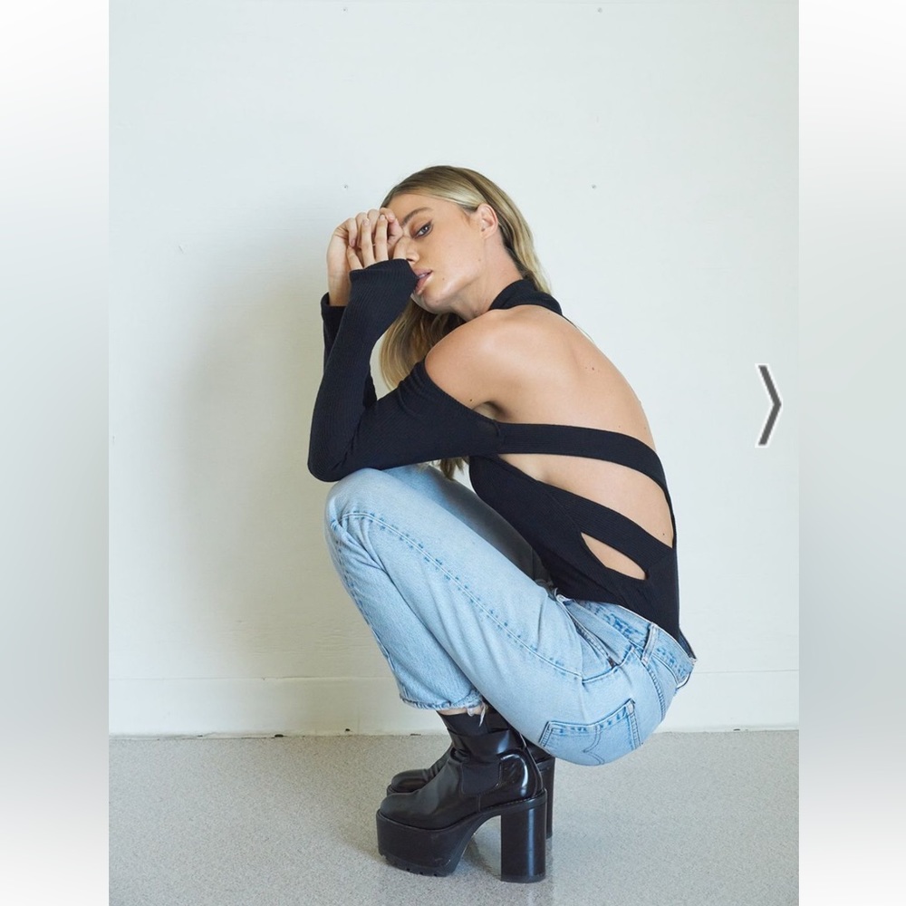 LNA black long sleeve bodysuit M Revolve